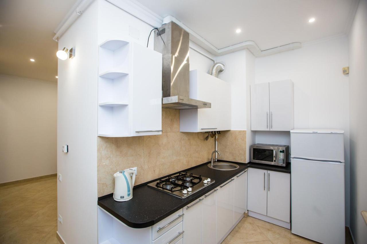 Avangard Kulisha 6B Apart Lviv Ngoại thất bức ảnh