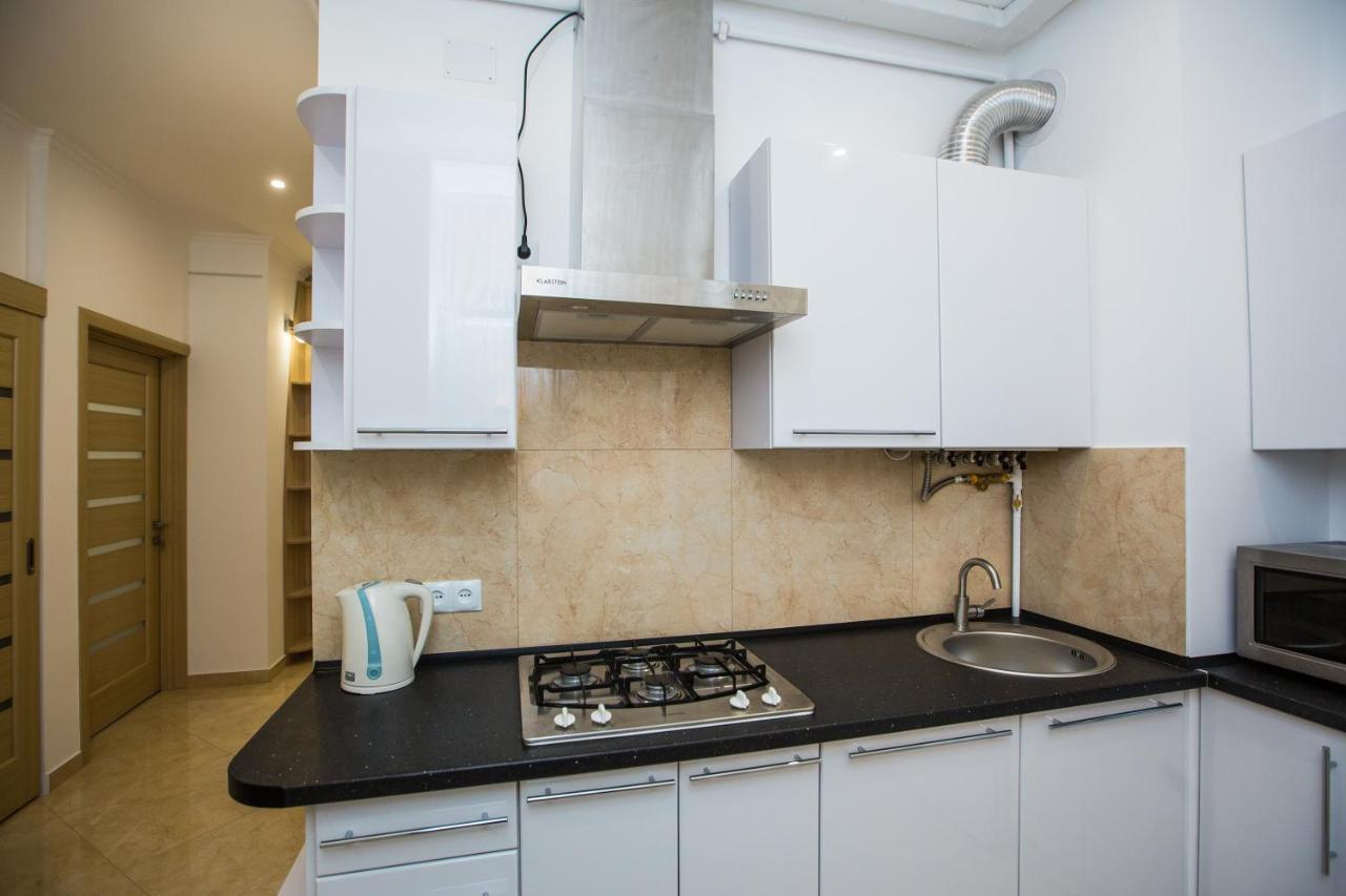 Avangard Kulisha 6B Apart Lviv Ngoại thất bức ảnh