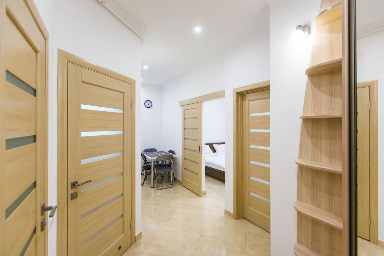 Avangard Kulisha 6B Apart Lviv Ngoại thất bức ảnh