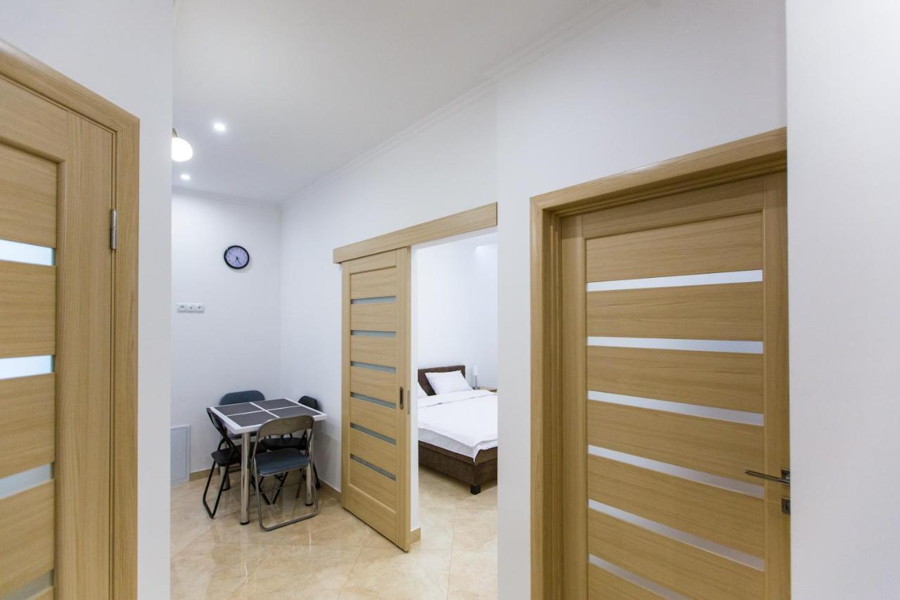 Avangard Kulisha 6B Apart Lviv Ngoại thất bức ảnh